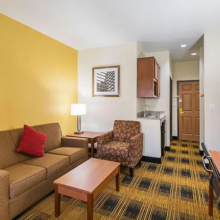 Quality Inn & Suites Lampasas Exterior photo
